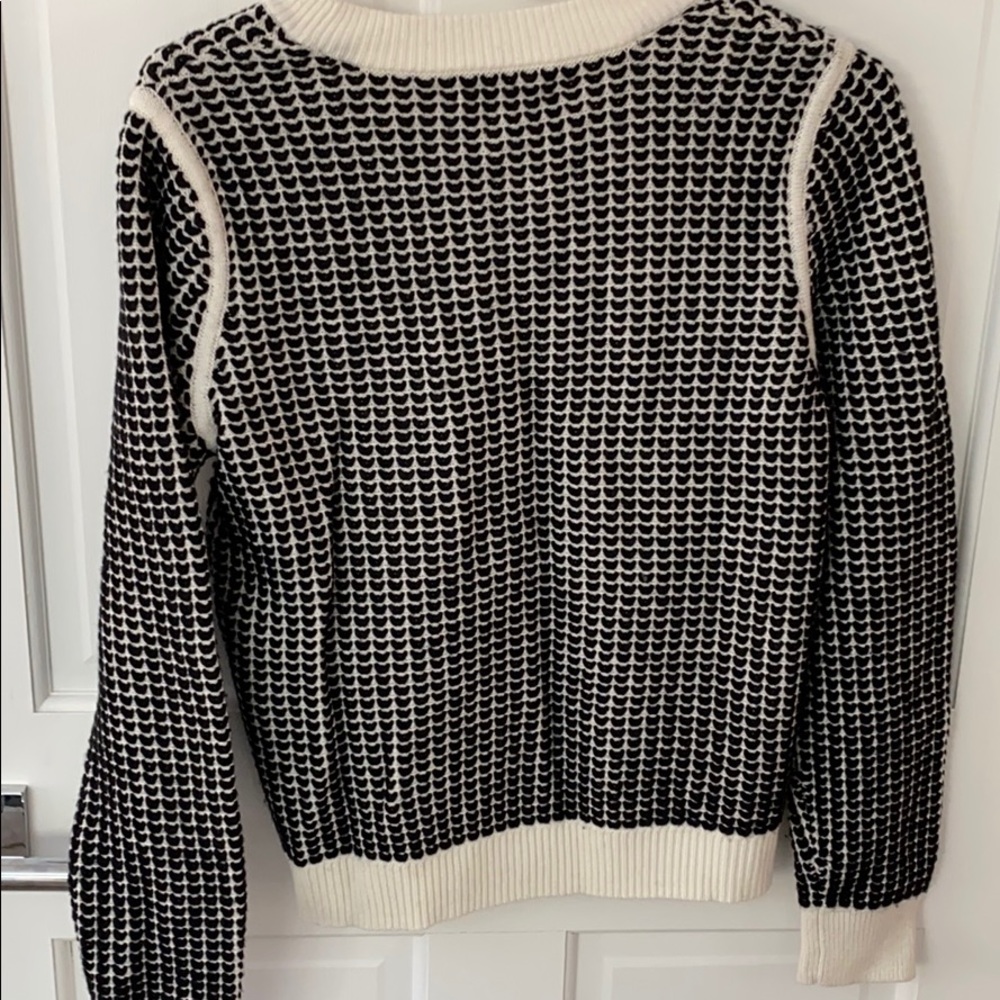 Sweater - Picture 2 of 4